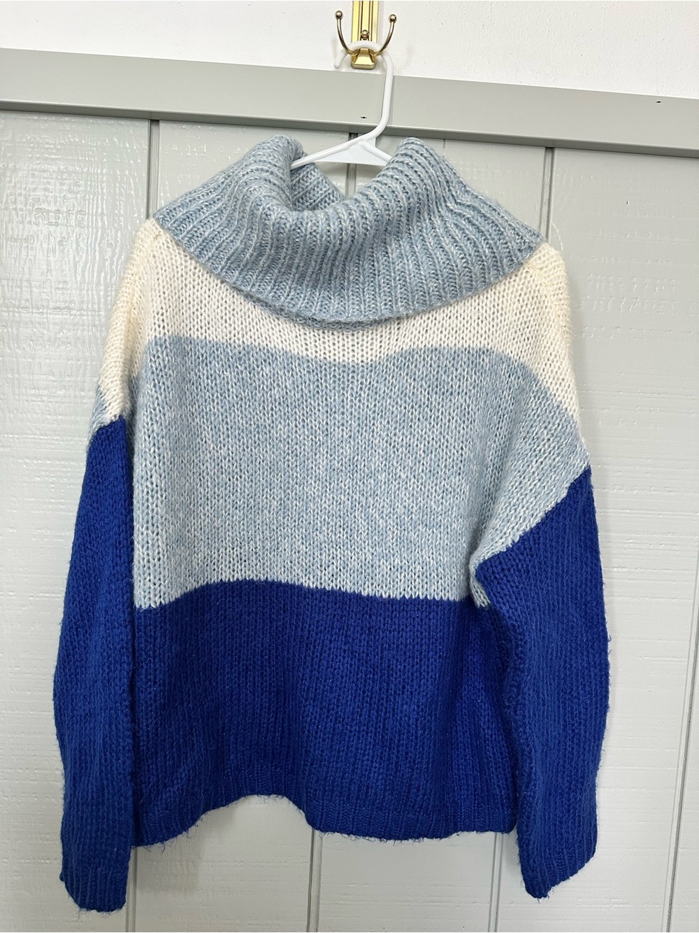 moon & madison Blue Blocked Turtleneck Sweater - Royal Blue, Light Blue & Cream